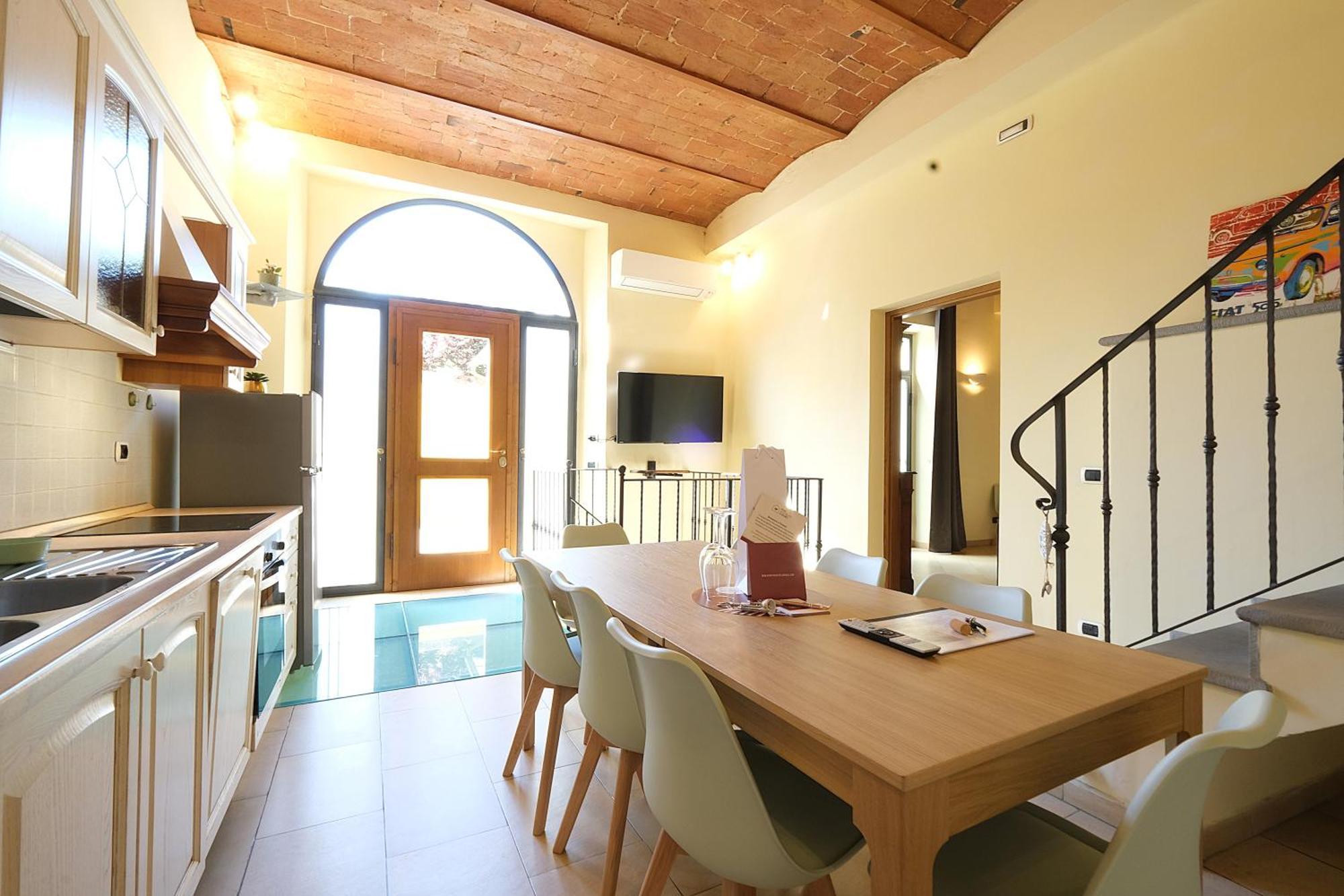 Apartment Wine Barbaresco Florence