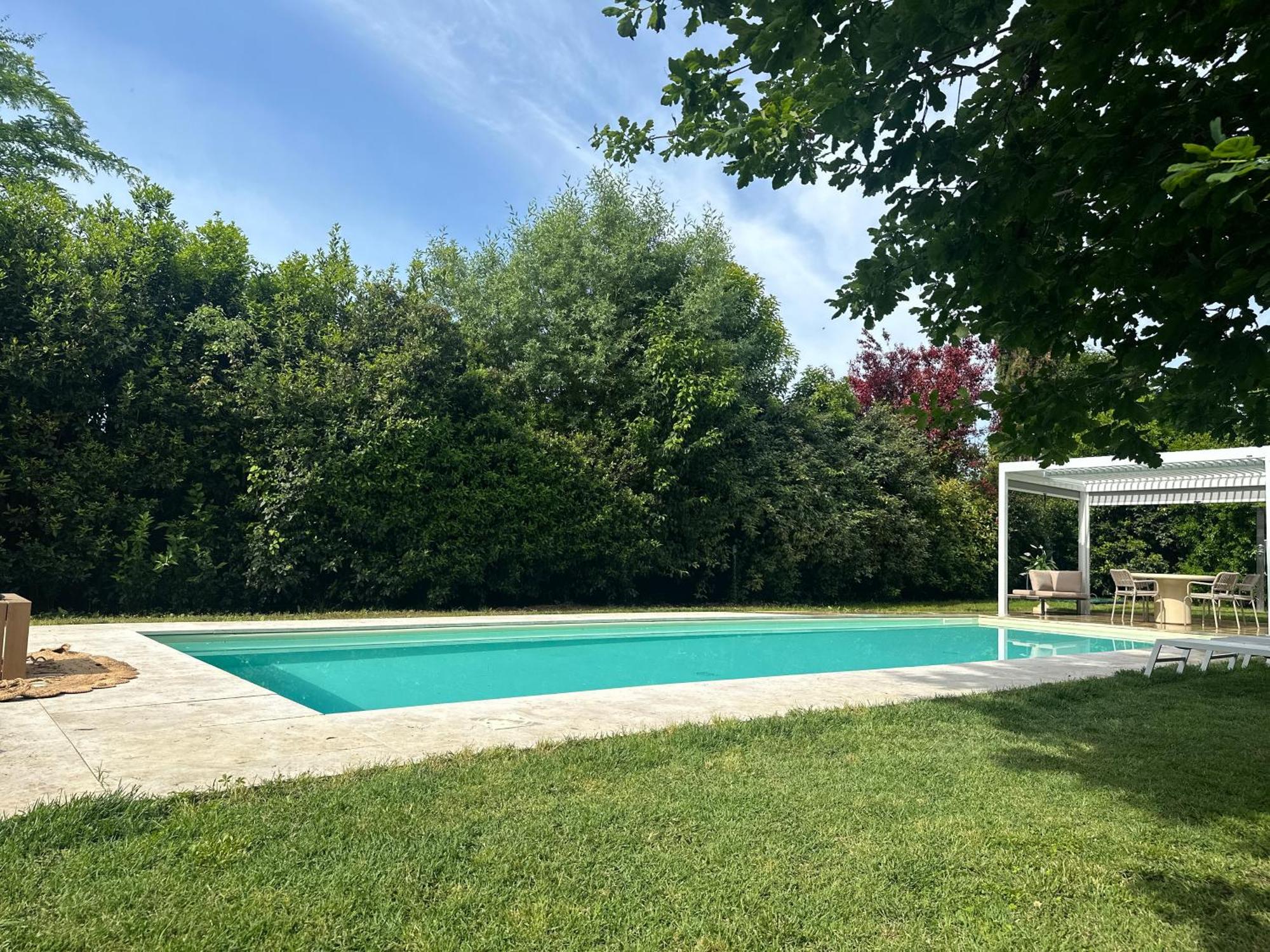 Apartment Escape With Pool In Florence