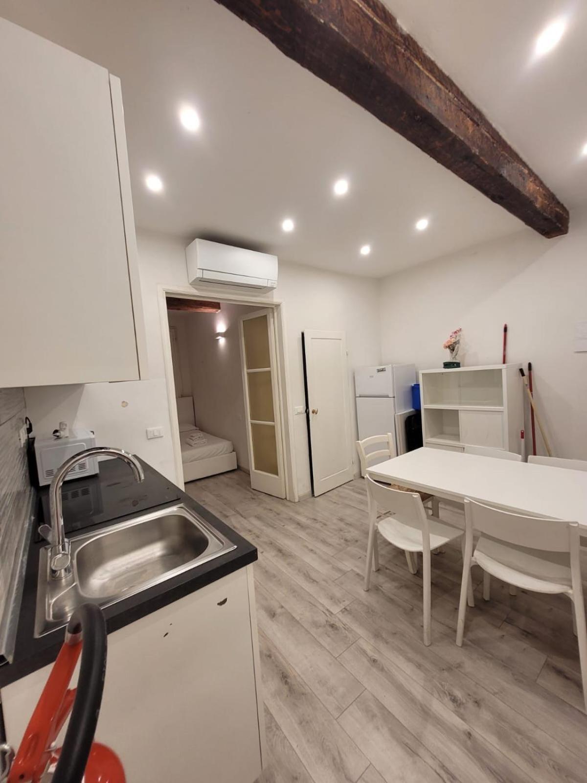 Spacious & Trendy 2br *