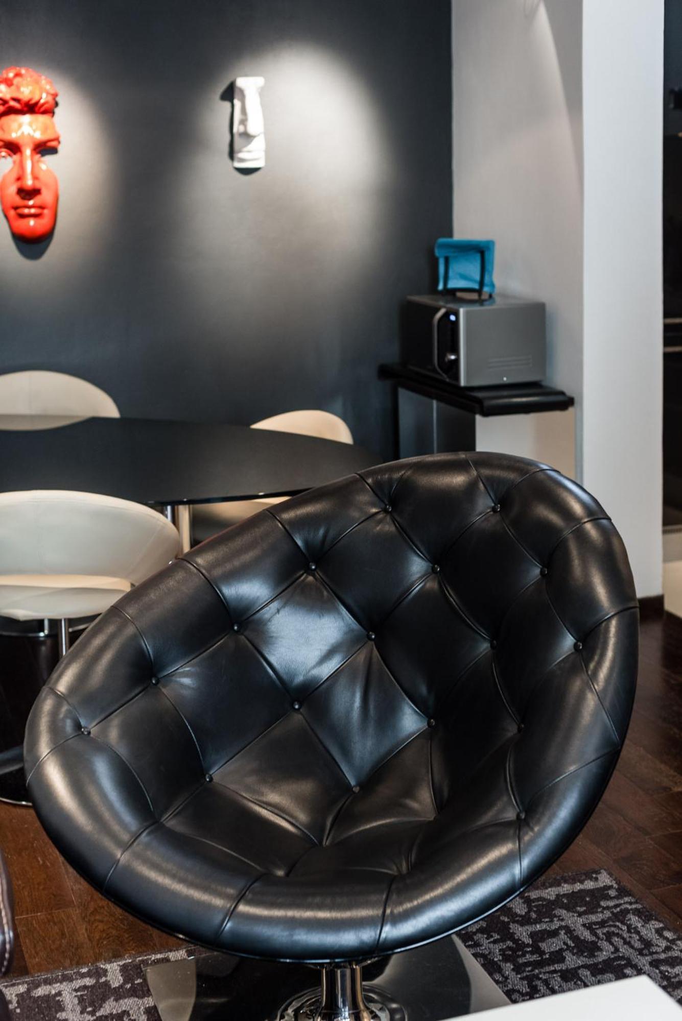 Art Gallery In - Hosted By Sweetstay * Florence