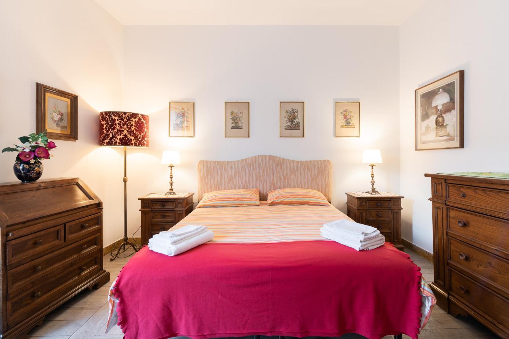 Apartment Cappuccini Family & Group 3 Bedrooms Jacuzzi Fast Wi-fi Air Conditioned Tram *