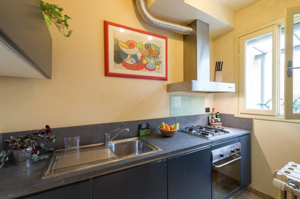 Nadia's Lovely - With Private Garden And Jacuzzi Appartement *