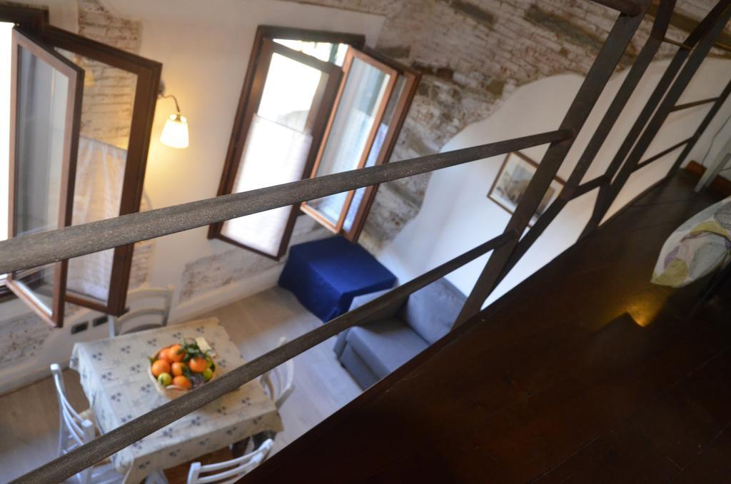 Dante E Beatrice Apartment