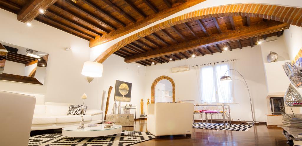 Apartment Scala Luxury In Santa Maria Novella Florence