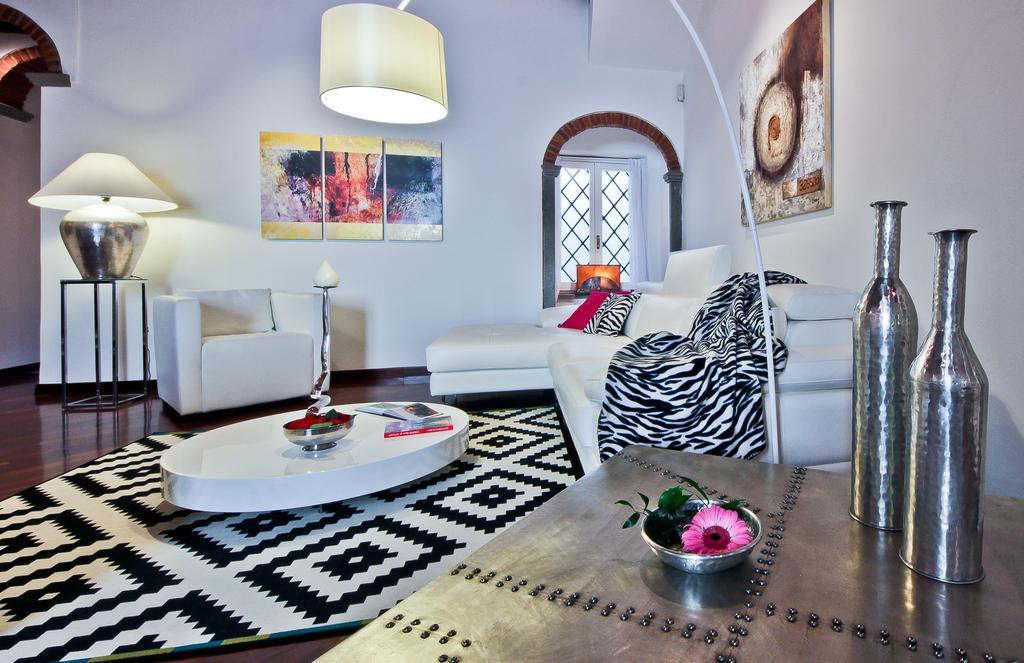 Scala Luxury In Santa Maria Novella Apartment