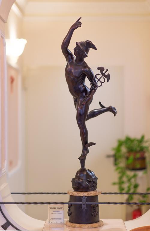 Hotel Strozzi Palace 4*