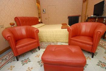 Hotel Cavour 10 Florence