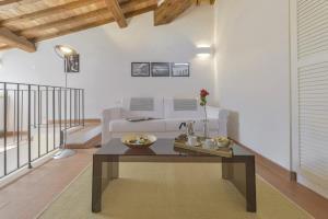 Accogliente Via Delle Terme Apartment