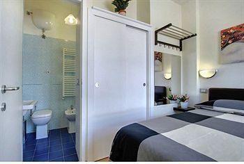 Florentia Suites Hotel
