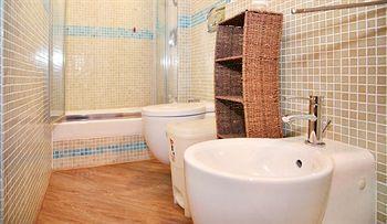 Hotel Florentia Suites