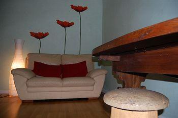 Hotel Florentia Suites *