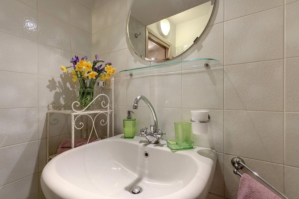 Ponte Vecchio Apartment
