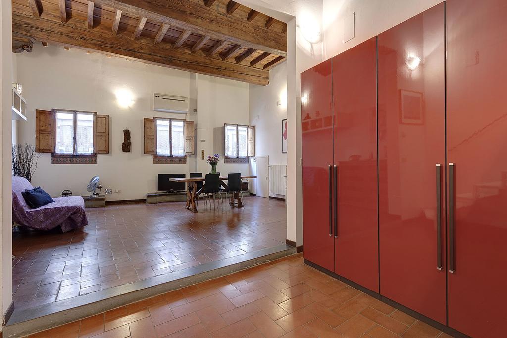 Ponte Vecchio Apartment *