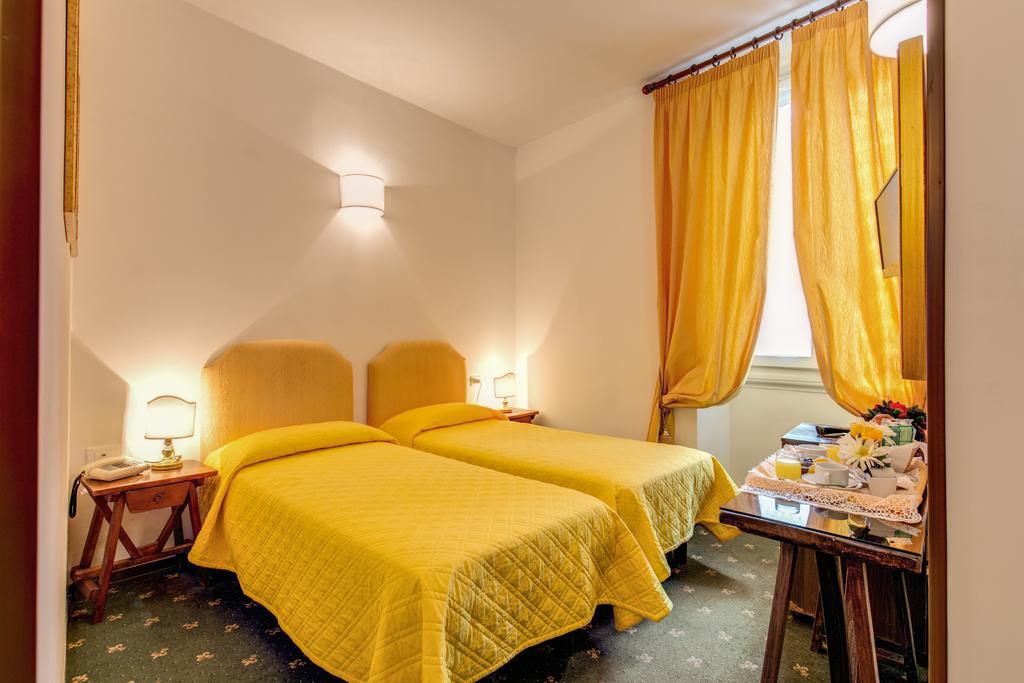 Rex Hotel 3*