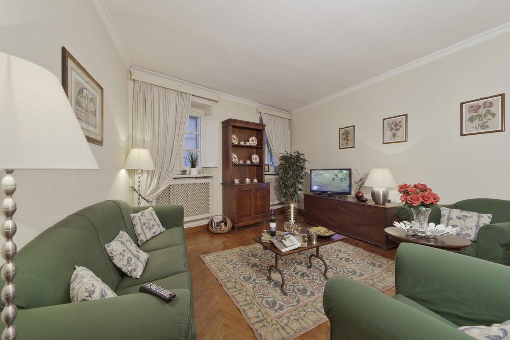 Family Palazzo Salviati Apartment