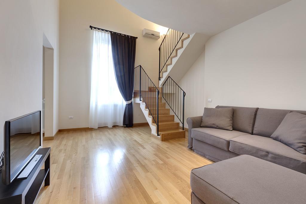 Apartment 2016 Florence