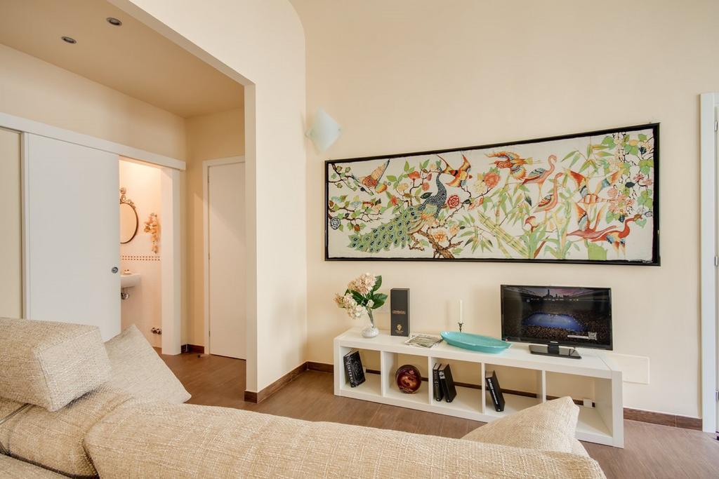 - Ginevra Florence