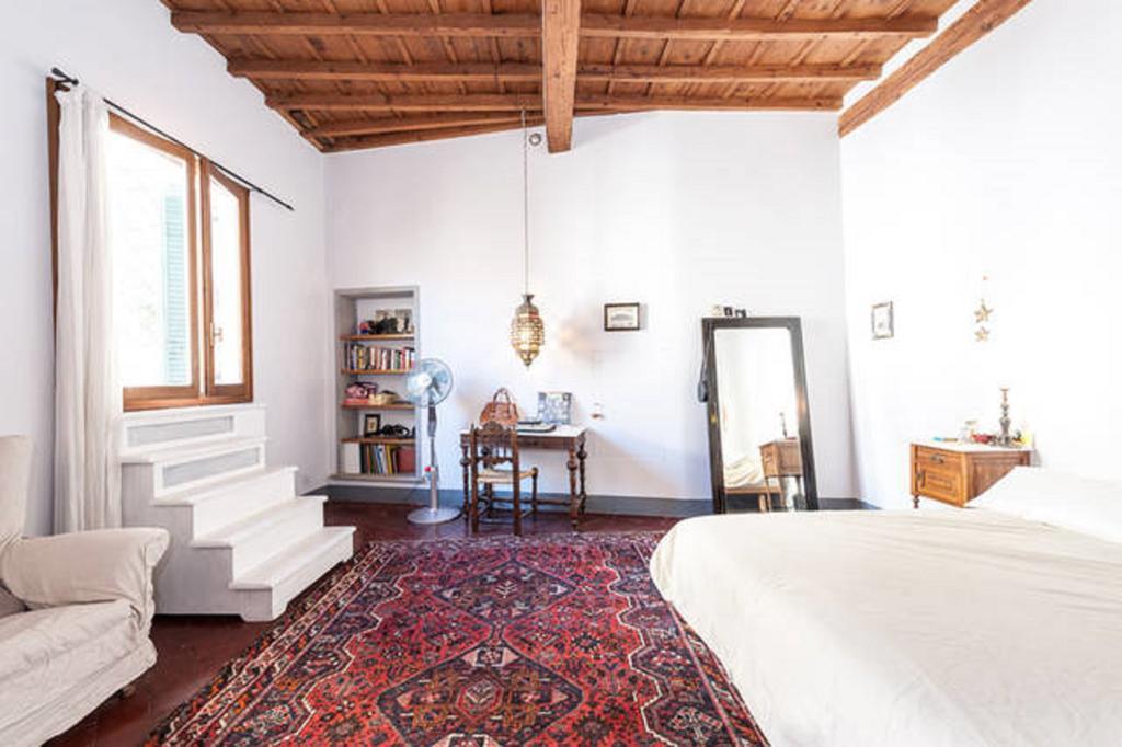 Borgo Albizi Apartment