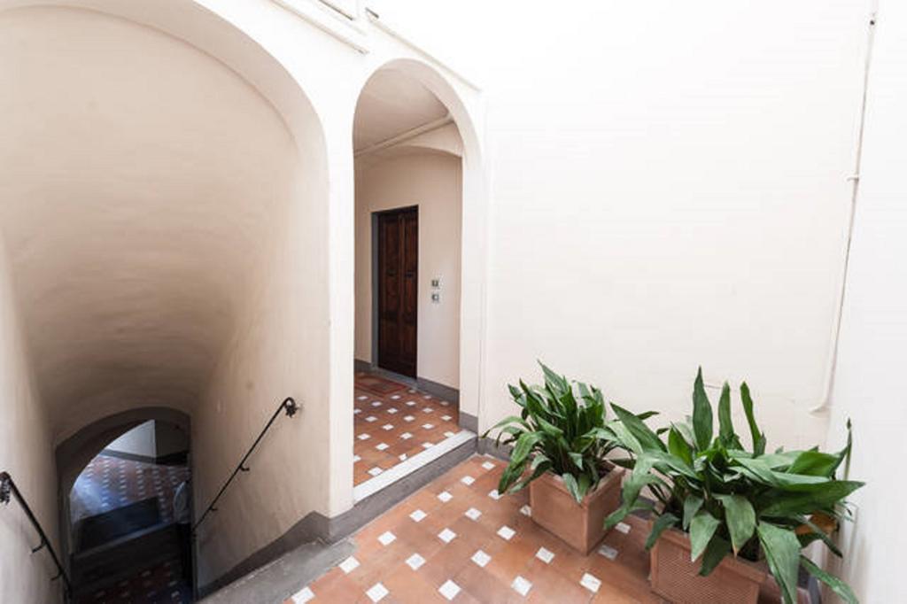 Apartment Borgo Albizi Florence
