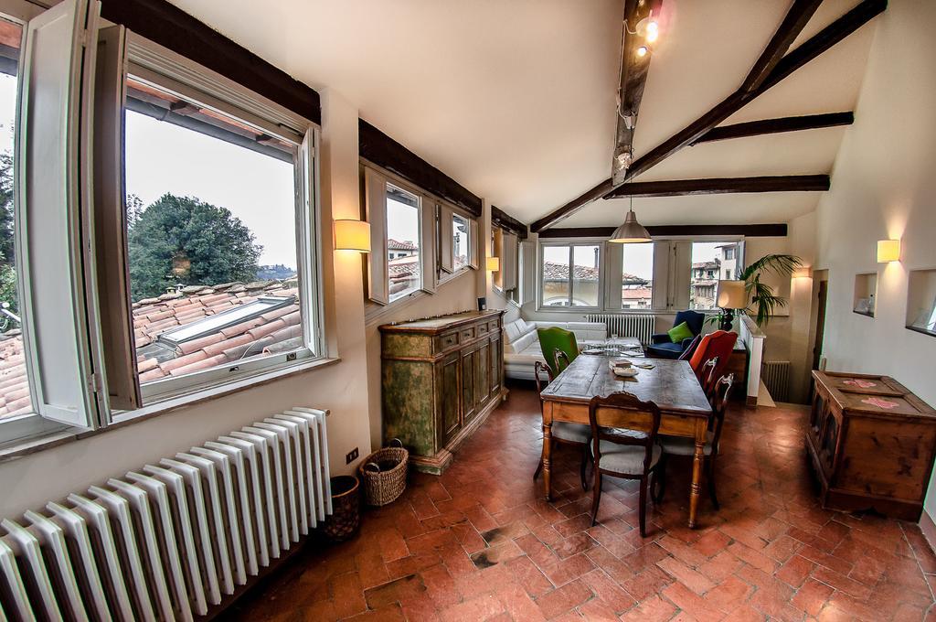 Attico Sopr'arno Apartment