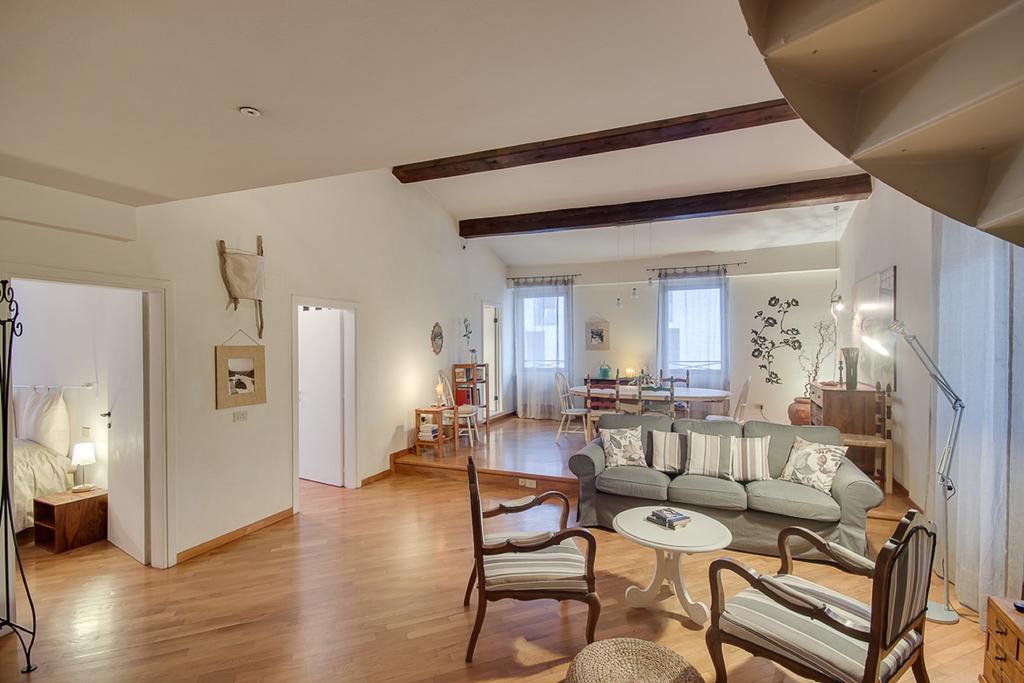 Apartment Altana *