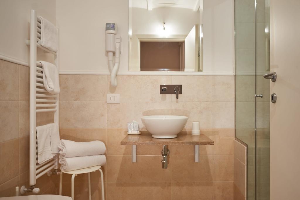 Martelli Guest house *