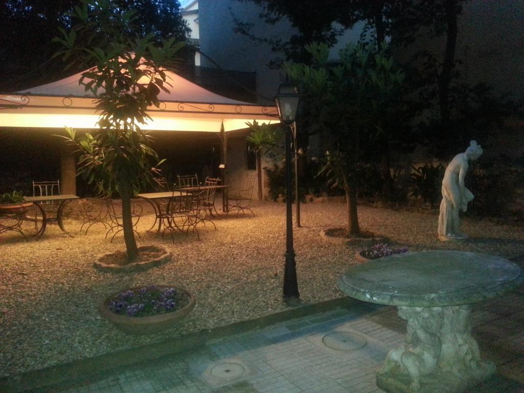 Apartment Little Garden Donatello *