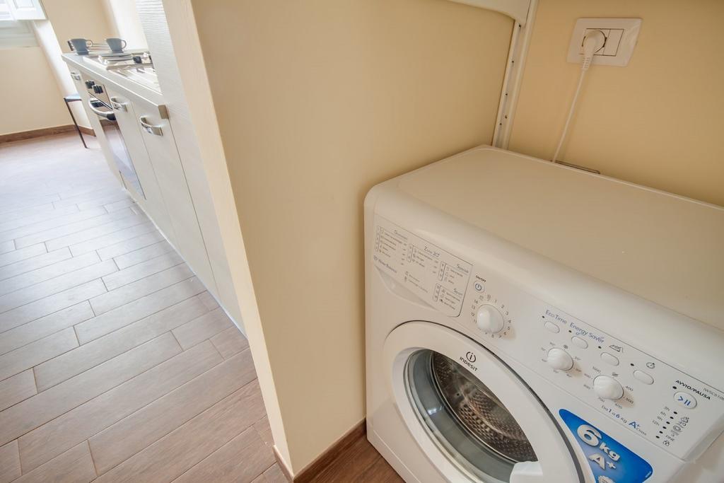- Ginevra Apartment *