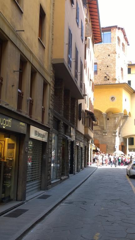 Madame Tina Apartment Florence