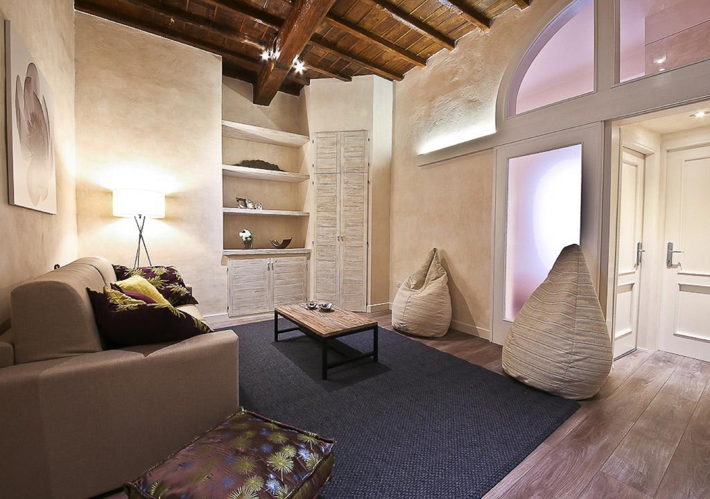 - Giglio Santa Trinita Apartment Florence