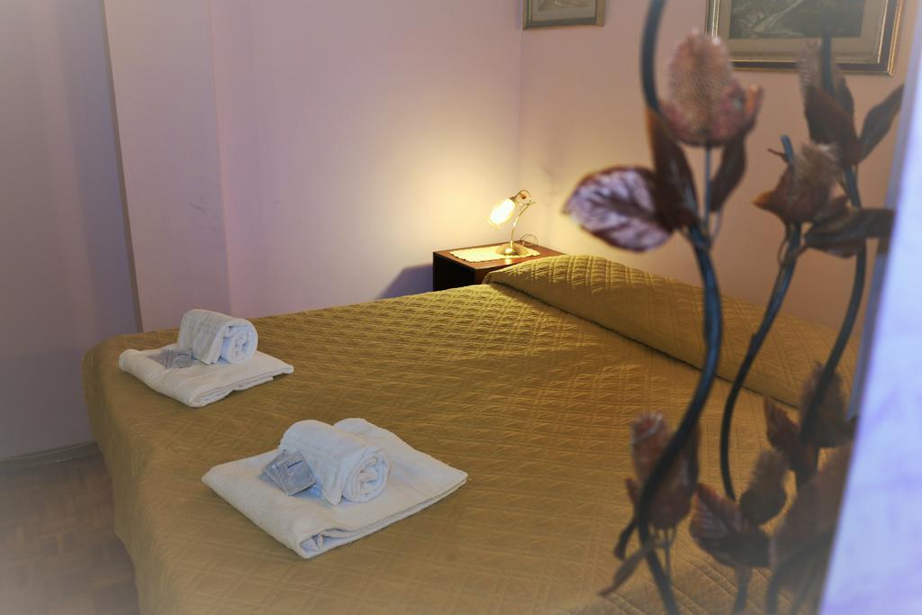Guest house Karaba