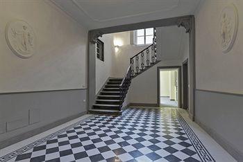 Apartment In Colors *