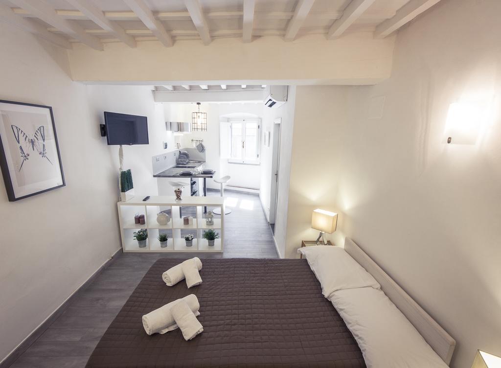 Apartment Duomo White *