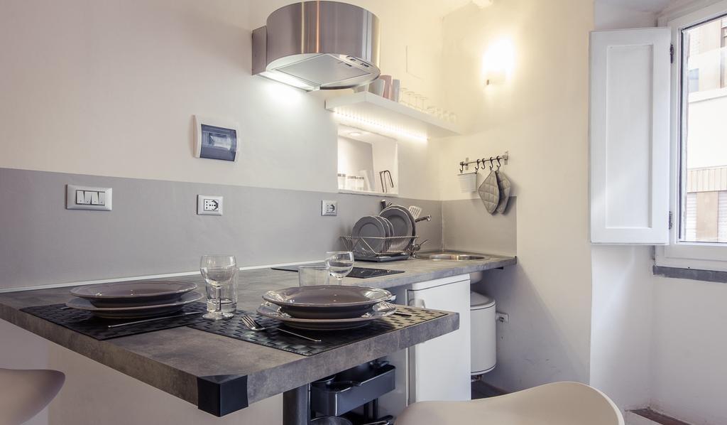 Apartment Duomo White *
