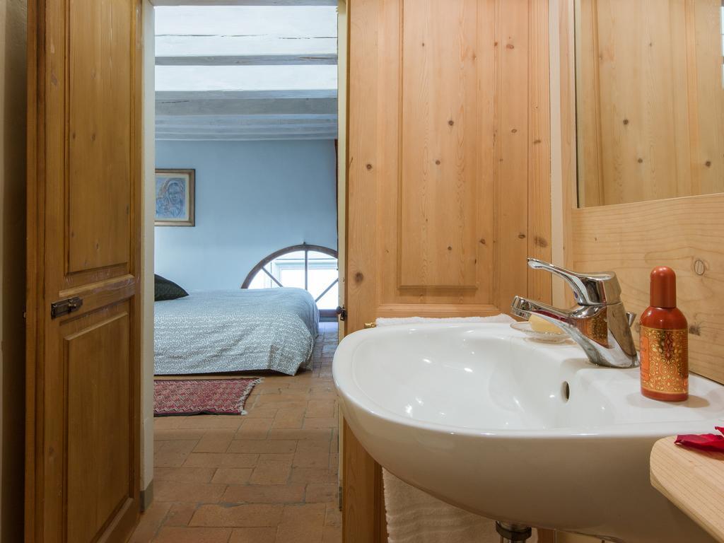 Charming And Cozy Maggio Florence