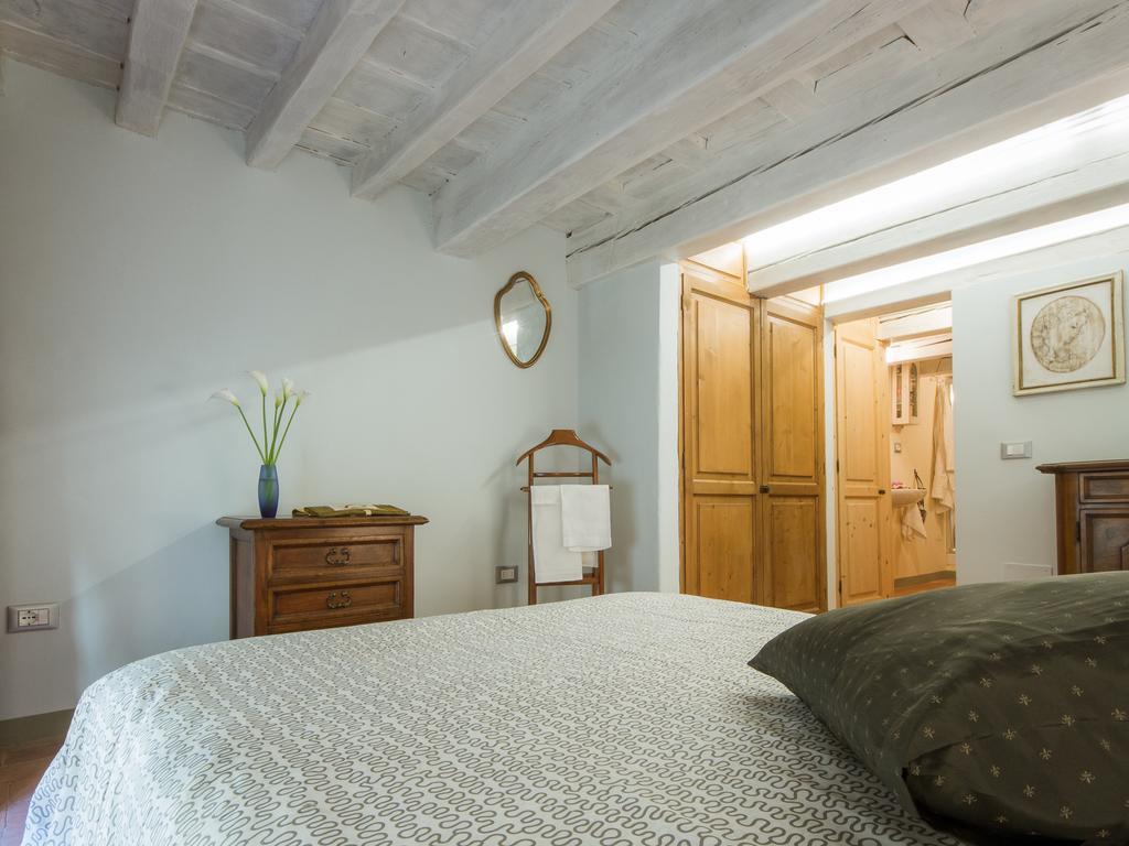 Charming And Cozy Maggio