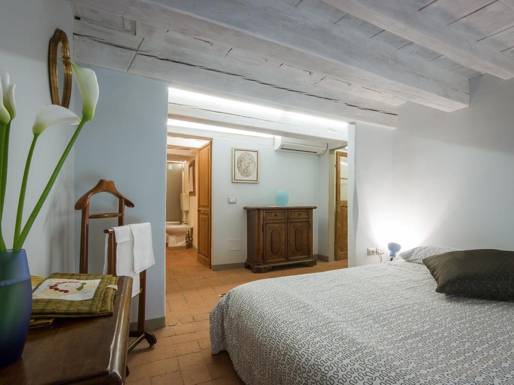 Charming And Cozy Maggio Florence