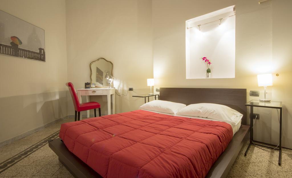 Apartment House In The San Pier Maggiore Arch