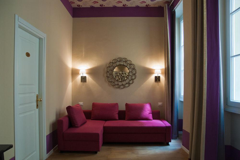 Black 5 Guest house Florence