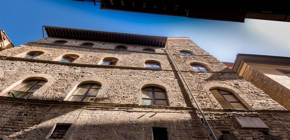 Torre Guelfa Palazzo Acciaiuoli 4* Florence