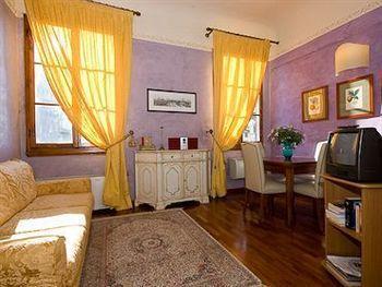 Art And Luxury Apartment Apartment