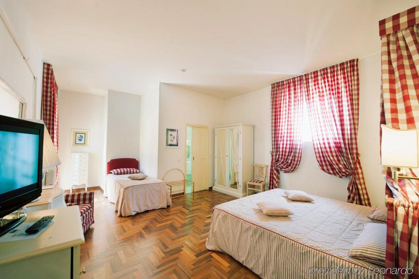 Palazzo Ruspoli Apartment Florence