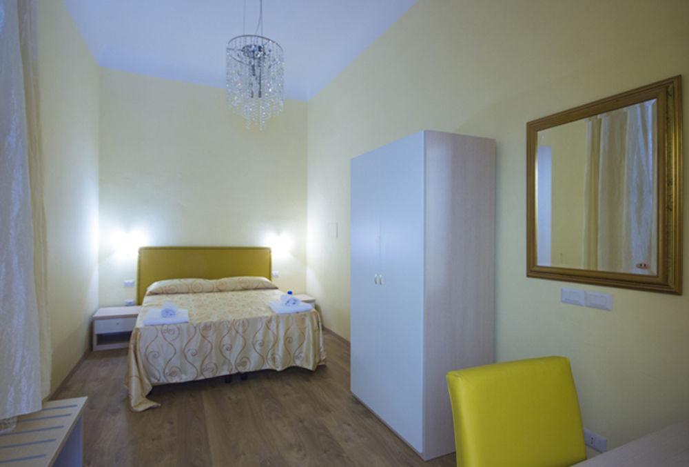 Residenza D'epoca Giardino Corsini Hotel *