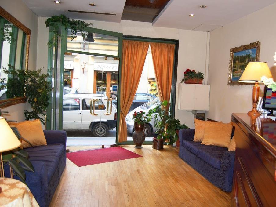 Ascot Hotel