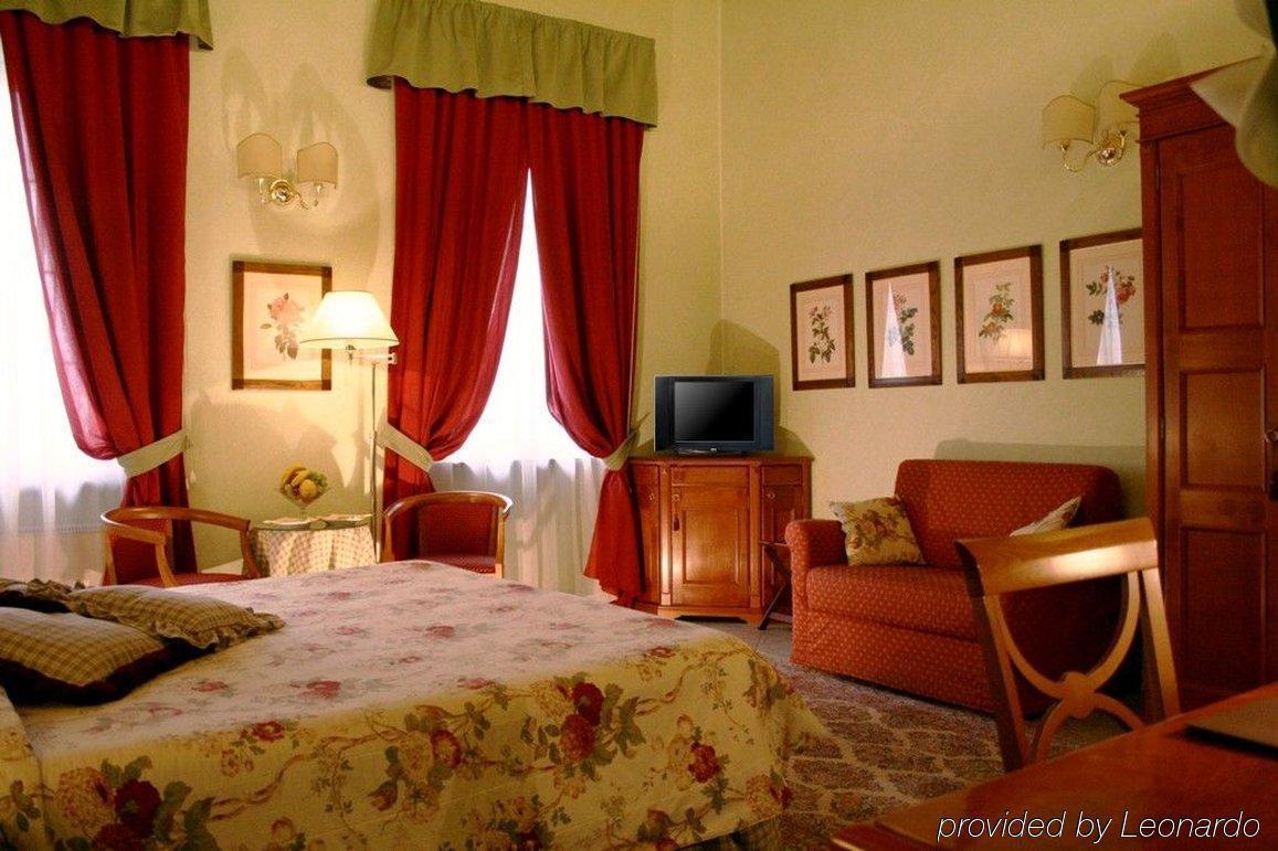 Joivy Together Secret Nest 3* Florence