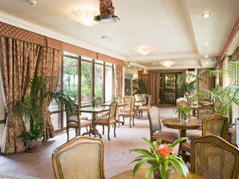 Hotel Adler Cavalieri Hotel-private & Gym
