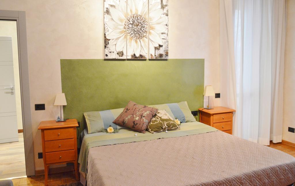 Lella's Flat Florence