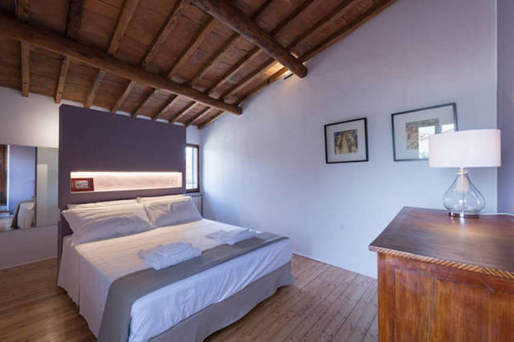Attic Up On *