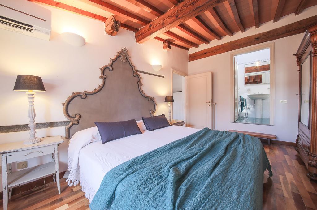 - Carlotta's Appartement Florence