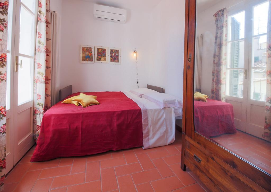 - Carlotta's Appartement *